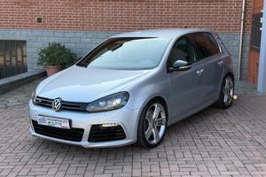Volkswagen Golf 2.0 TSI 4mot. DSG 5p. R