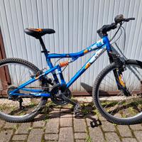 Mountain bike btwin