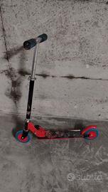 Monopattino 3 ruote AVENGERS