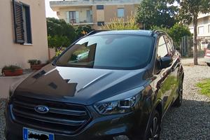 Ford Kuga 2.0 150 awd st line