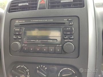 Autoradio SUZUKI JIMNY del 2005