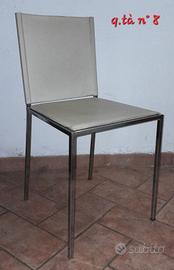 Sedia in pelle ed acciaio