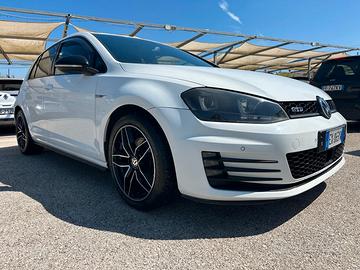 Volkswagen Golf 7 GTD Automatica promo Ferragosto