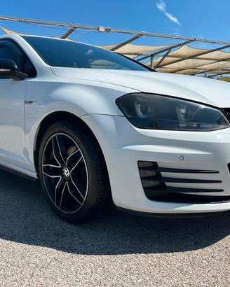 Volkswagen Golf 7 GTD Automatica promo Ferragosto