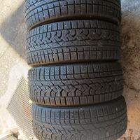 Pneumatici/Gomme Invernali