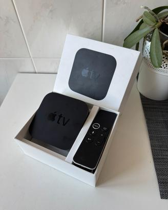 Apple TV con remote control