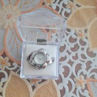 Orologio vintage ad anello dito