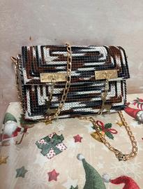 Borsa Su Misura: Scegli Materiali, Colori e Gadget