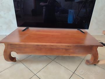 Tavolino etnico in teak.