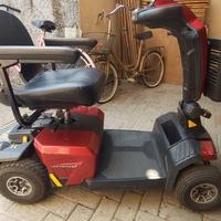 Scooter elettrico per anziani