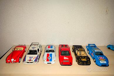 Lotto burago 1/24 da recupero 