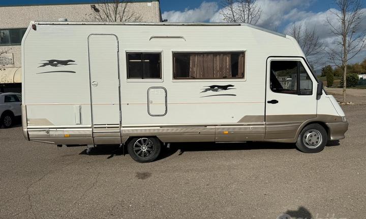 Laika ECOVIP 200 FORD 2.5 TD 7 POSTI ANNO 1995 Lai