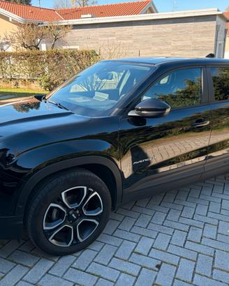 Jeep avenger 1,2 turbo full optional