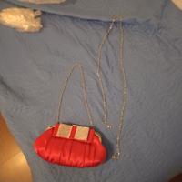 Pochette rossa da donna con tracolla, nuova