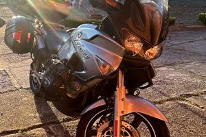 Honda Varadero 1000-Full optional-Leovince-