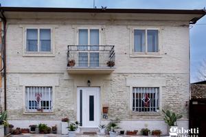 Casa Indipendente Pesaro [G164/3VRG]