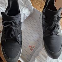 Scarpe Guess donna n. 40, cm. 26.5