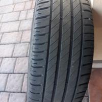 cerchi in lega piu pneumatici