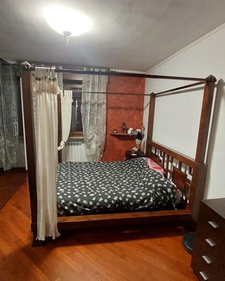 letto matrimoniale a baldacchino in legno TEC