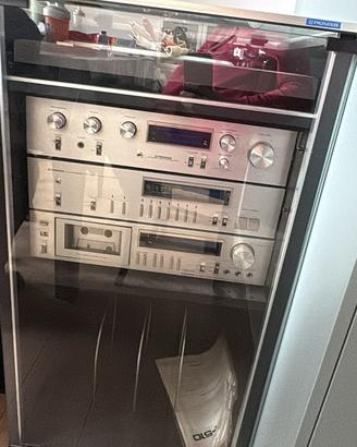 Stereo Pioneer