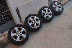 Cerchi in lega e gomme Laufenn 205/55 R16