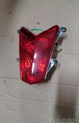 Fanale posteriore Peugeot Geopolis