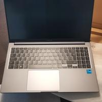 Samsung Galaxy Book 4 PC Notebook a Pordenone 