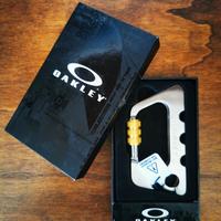 Moschettone OAKLEY Carabiner Metalworks