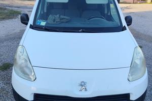 furgoncino Peugeot partner 