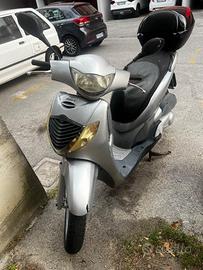 Honda SH 150 2005 solo 22.800 km!