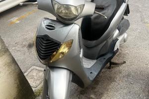 Honda SH 150 2005 solo 22.800 km!