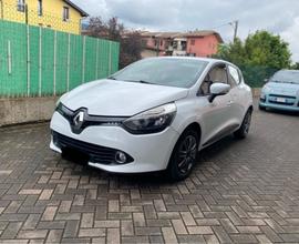 Renault Clio 1.5 dCi 8V 90CV Start&Stop 83gr 5 por