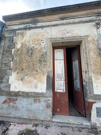 Guardia, casa singola mq. 60,cortile e giardinetto