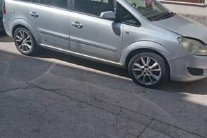 Zafira 1600 benzina con problemi acqua