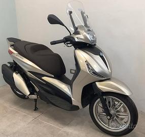 Beverly 400 hpe soli 8000km