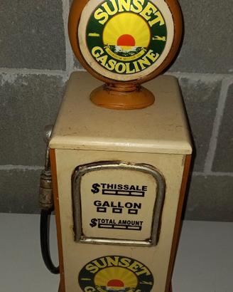 pompa di benzina vintage
