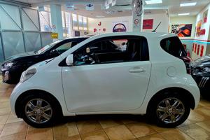 Toyota iQ 1.0 Lounge