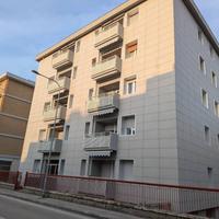 Muraglia ampio quadrilocale con garage