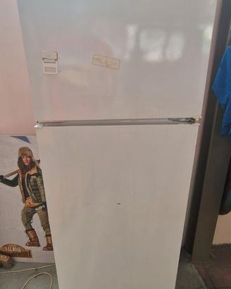 Frigo da incasso Hotpoint Ariston, Classe A
