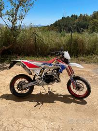 Moto trial 50 cc