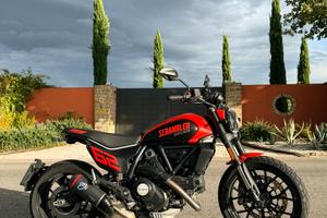Ducati scrambler 800 full throttle