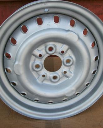 N. 2 Cerchi Borrani fuoriserie 4,5x 14 Fiat 1100 1
