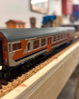 Carrozza semipilota passante Lima