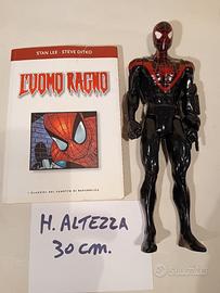 Spider-Man Action Figure Hasbro+Libro L'Uomo Ragno