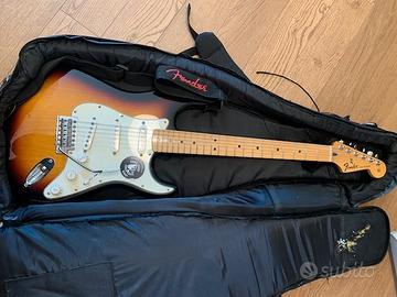 Chitarra elettrica Fender Stratocaster Mexico