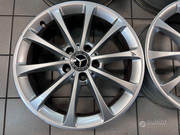 Cerchi in lega 17 originali Mercedes A B CLA GLA G