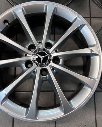 Cerchi in lega 17 originali Mercedes A B CLA GLA G