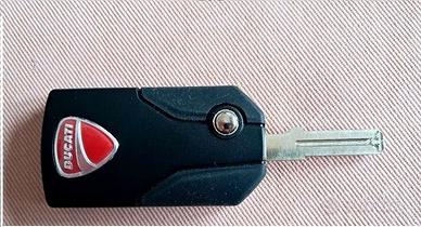 C E R C O chiave DUCATI DIAVEL 1200 trasponder