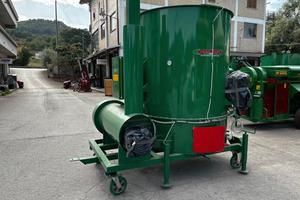 ESSICCATOIO PER NOCCIOLE VEGA 20