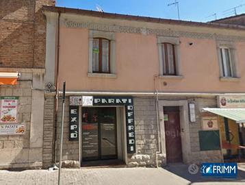 Locale commerciale - Via 24 Maggio